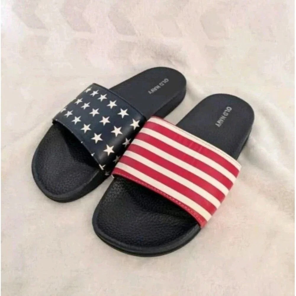 Youth Old Navy Americana Slides - Size 3-4